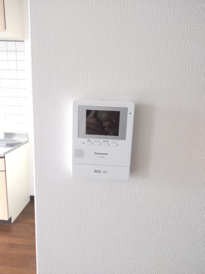 【金池Ⅲ 5-2-2号室】モニターホン