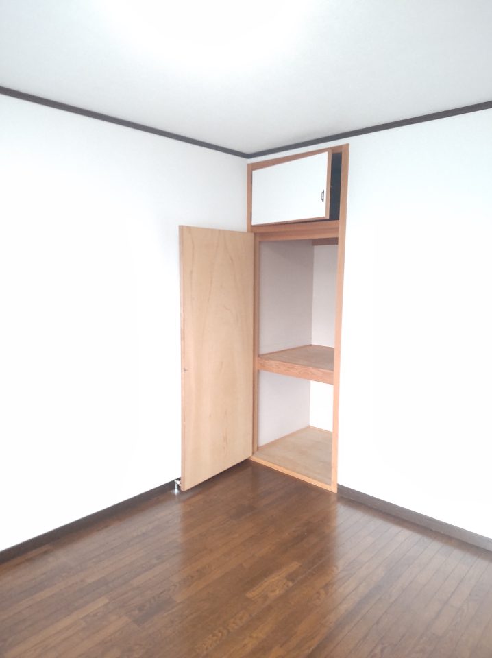 【金池Ⅲ 5-2-2号室】洋室①