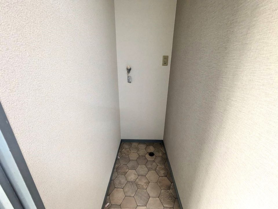 洗濯機置き場